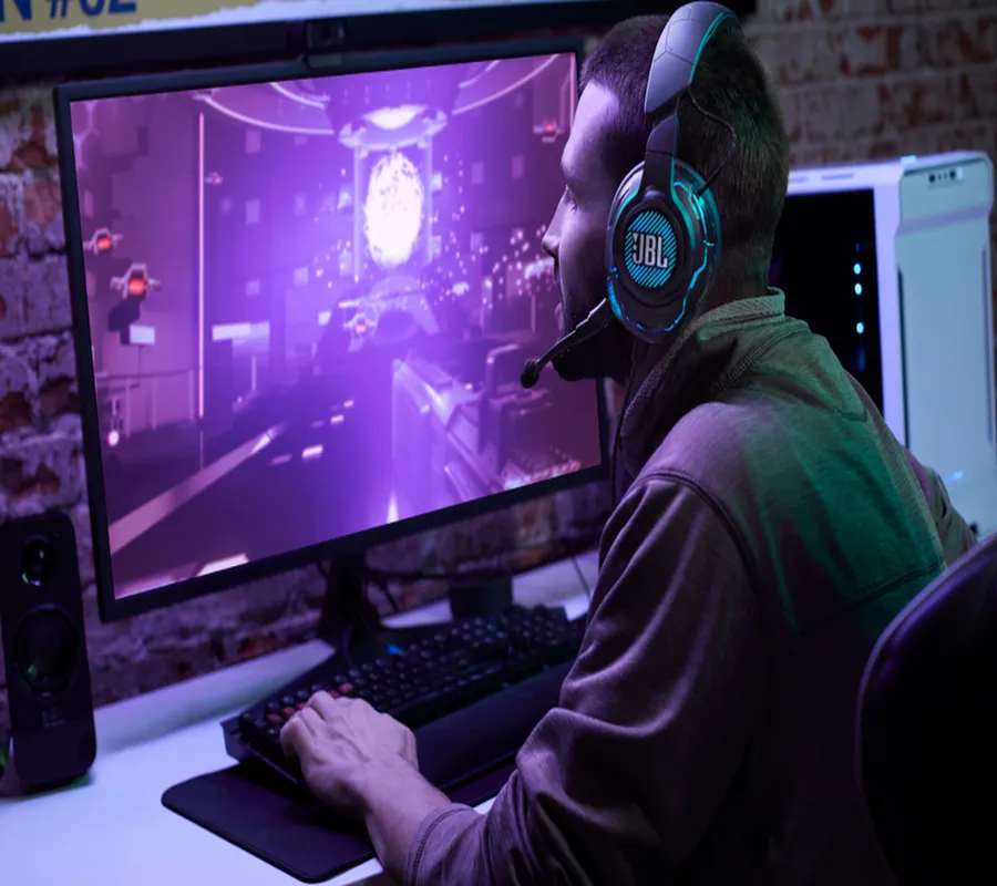 JBL Quantum gaming headsets